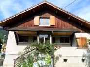 Villa Thones